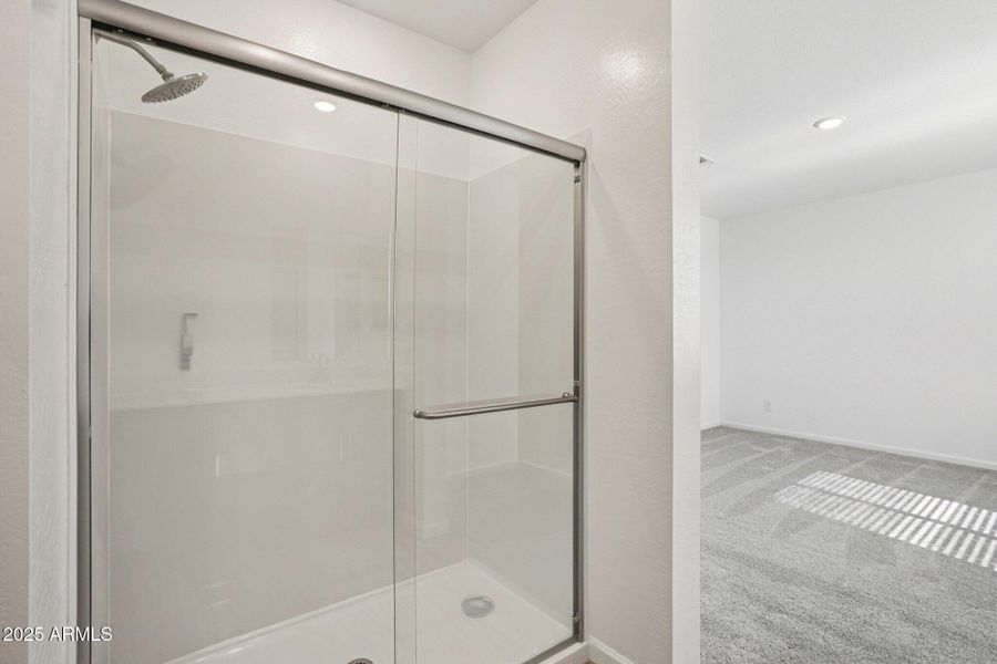 27-web-or-mls-W Brown St-S2910-027