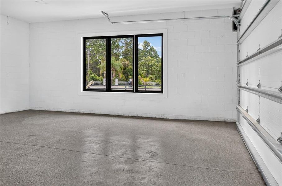 Spacious, unfurnished interior of a new home in , Orlando (Image 27). Spacious, unfurnished interior of a new home in , Orlando (Image 27).