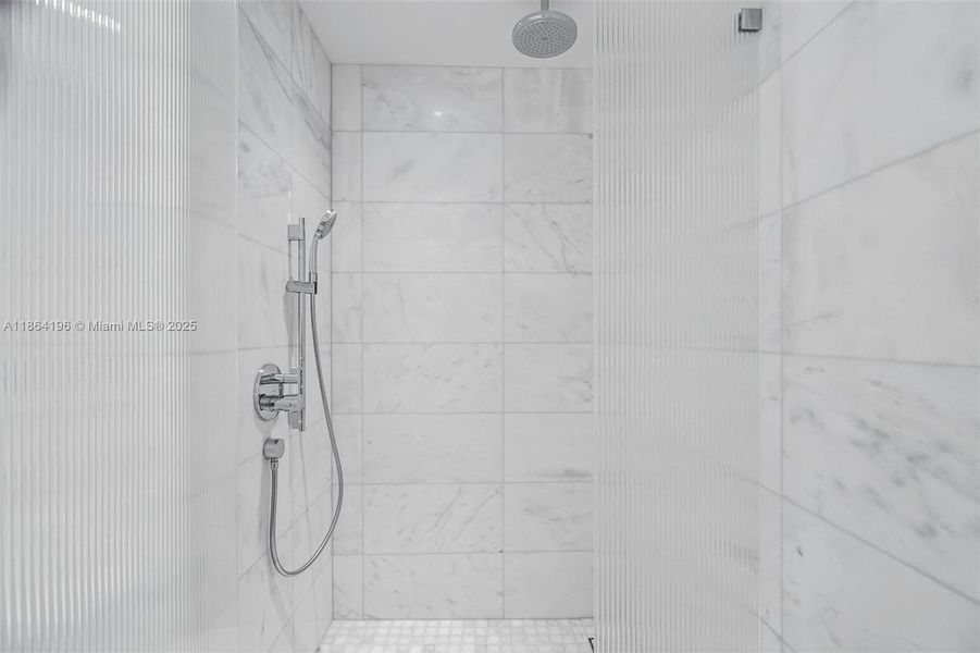 Image 20 of a home in .