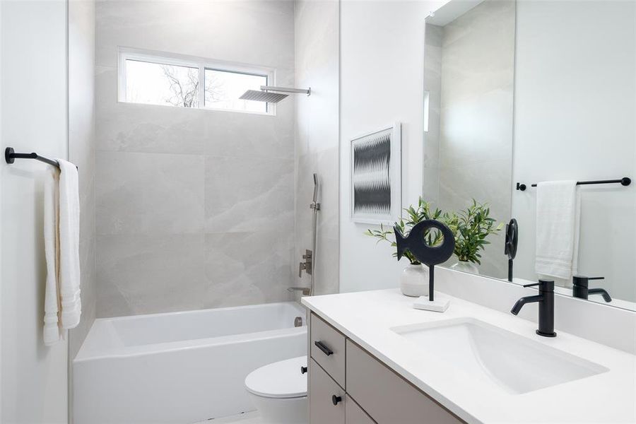 Furnished interior view inside a new home in , Dallas (Image 11).