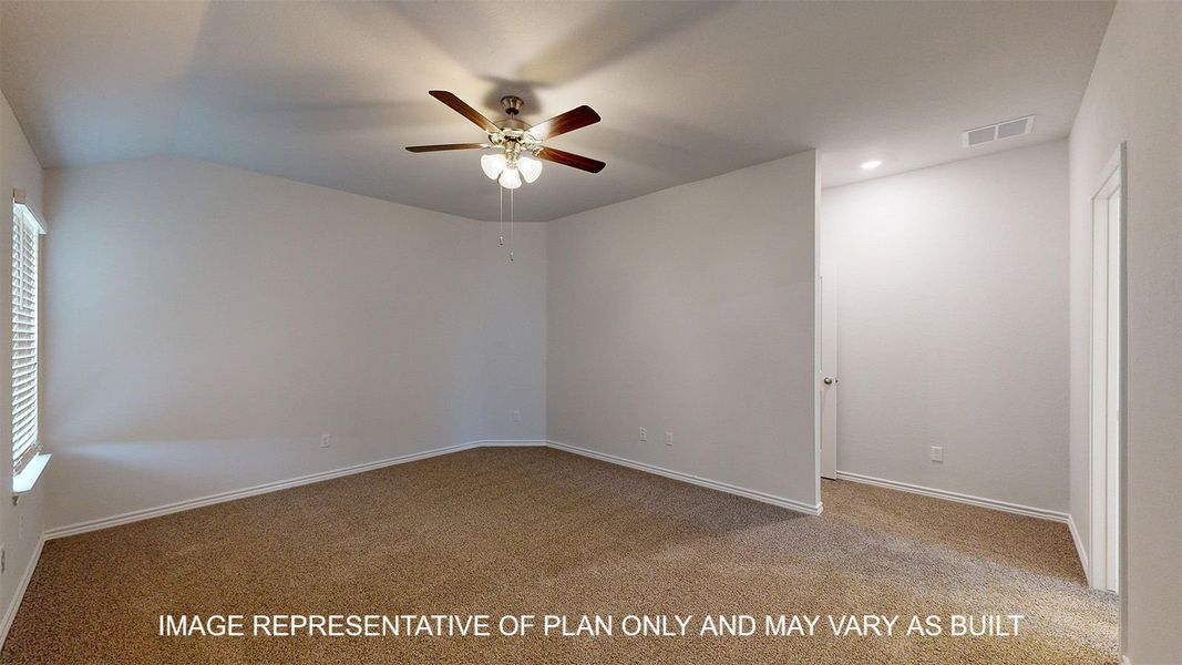 Spacious, unfurnished interior of a new home in Turnbo Ranch Traditions, Killeen (Image 15).