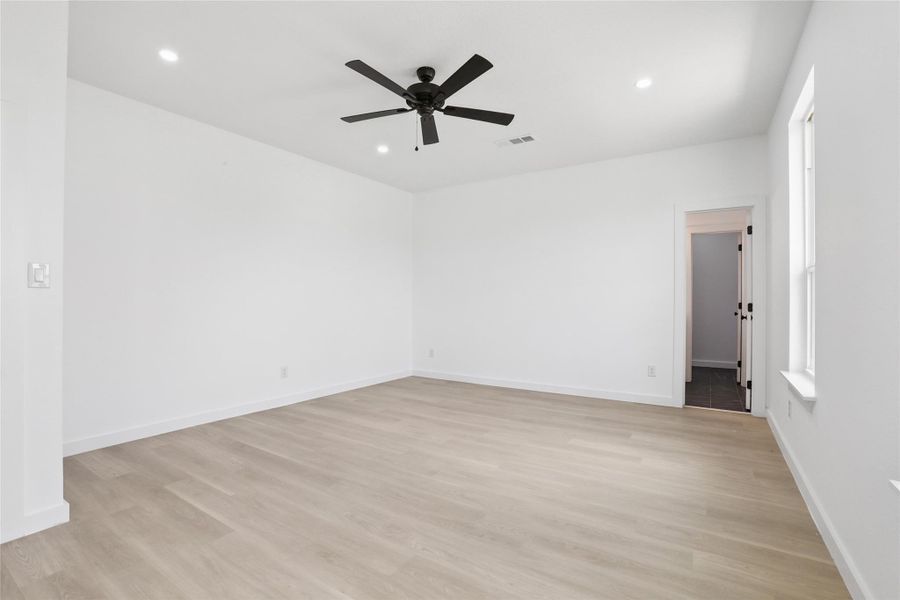 Spacious, unfurnished interior of a new home in , Bastrop (Image 19). Spacious, unfurnished interior of a new home in , Bastrop (Image 19).