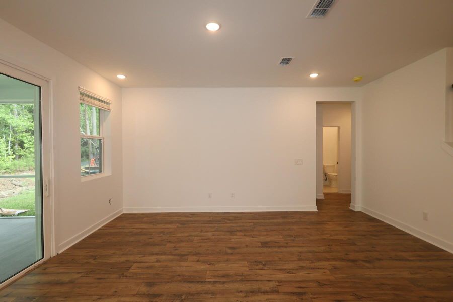 Spacious, unfurnished interior of a new home in Stono Village, Hollywood (Image 9). Spacious, unfurnished interior of a new home in Stono Village, Hollywood (Image 9).