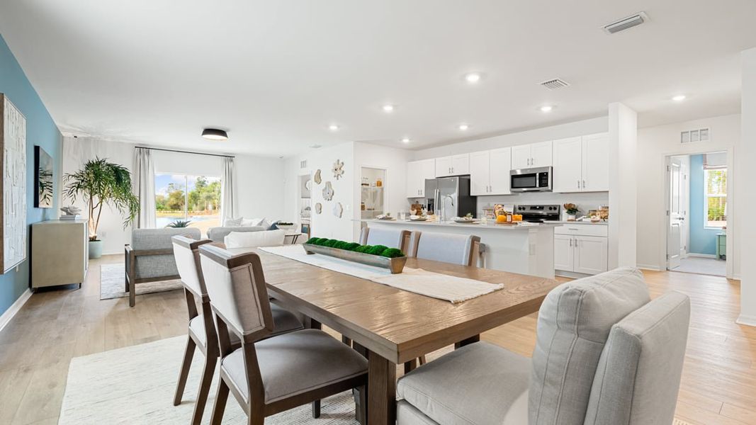 Representative furnished interior of a home built from the Hummingbird by Taylor Morrison in Coopers Meadow, Jacksonville (Image 10). Representative furnished interior of a home built from the Hummingbird by Taylor Morrison in Coopers Meadow, Jacksonville (Image 10).