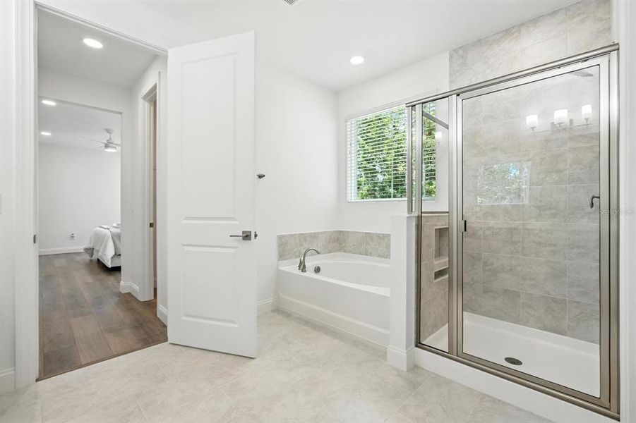 Furnished interior view inside a new home in Palm Coast Homes, Palm Coast (Image 14).