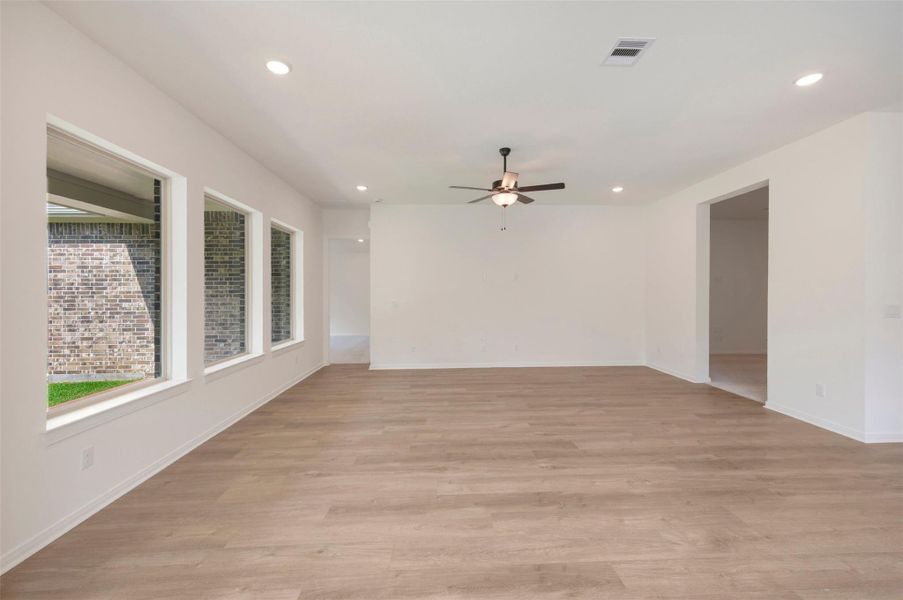 Spacious, unfurnished interior of a new home in Escondido - Overlook Collection, Magnolia (Image 17).