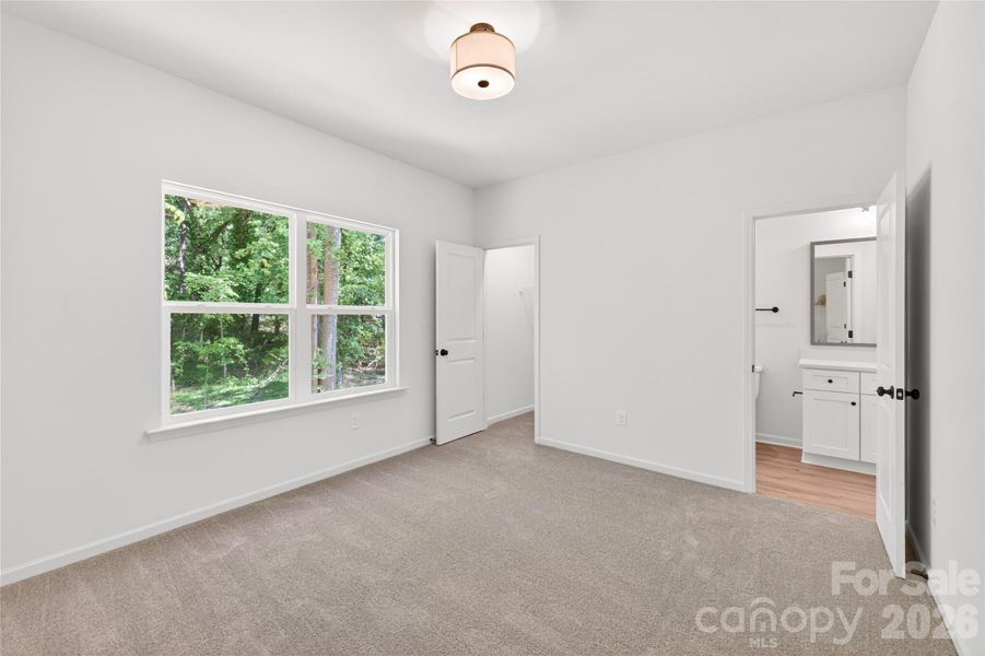 Spacious, unfurnished interior of a new home in , Mooresville (Image 24).