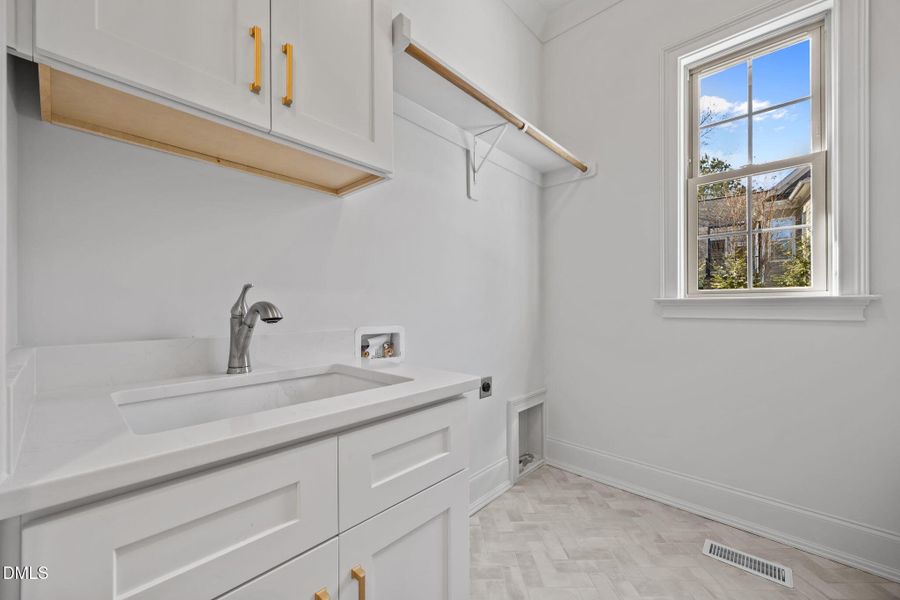 54-web-or-mls-IMG_5458 54-web-or-mls-IMG_5458