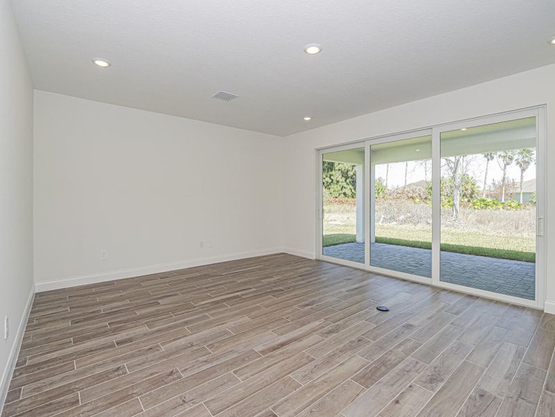 5637 Hampton Park Circle_Vero (5)