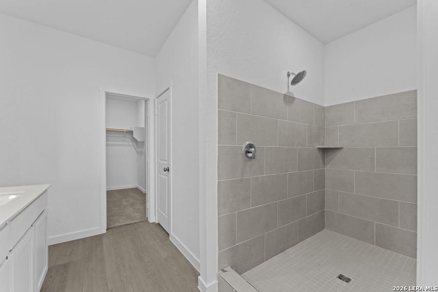 Furnished interior view inside a new home in Espada, San Antonio (Image 9).