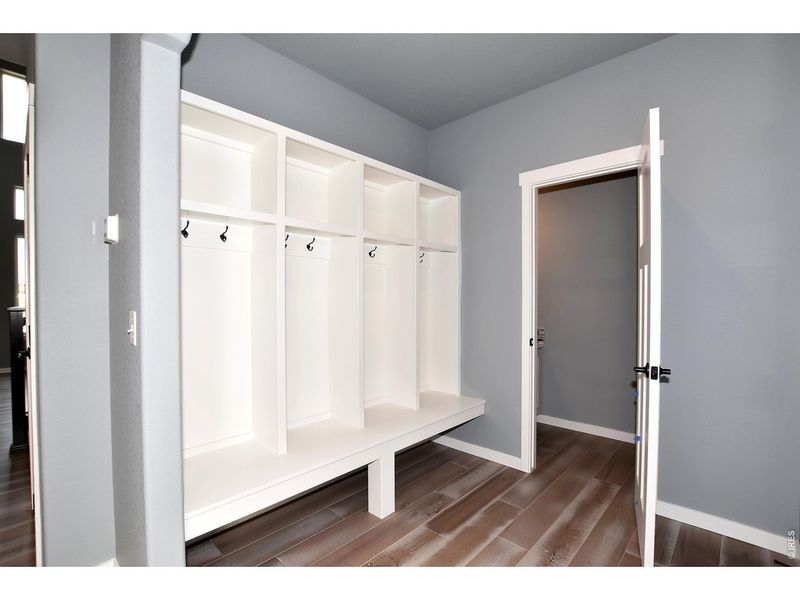 Image 42 of a home in .