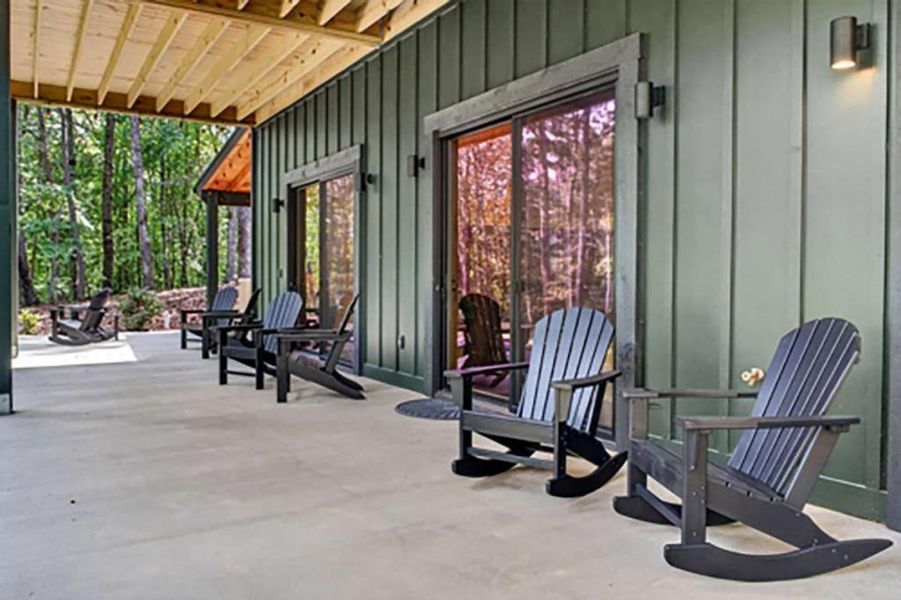 Exterior details and patio area of a home in , Blue Ridge (Image 21).