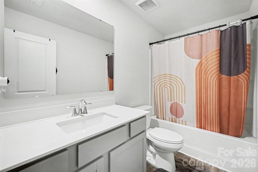 Furnished interior view inside a new home in Walkers Mill, Edgemoor (Image 16).