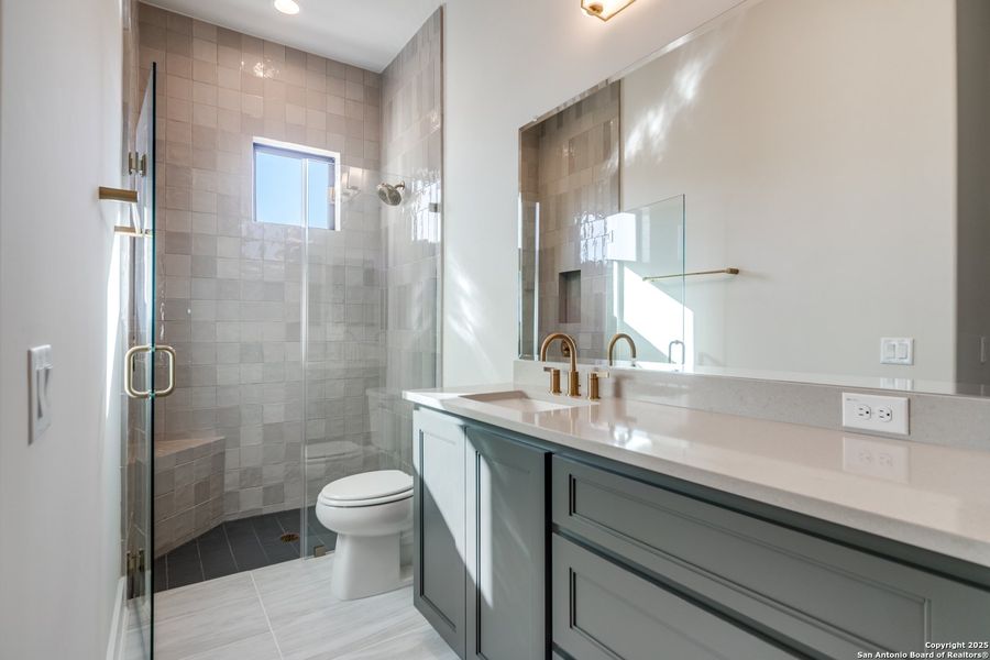 Furnished interior view inside a new home in , Boerne (Image 14).