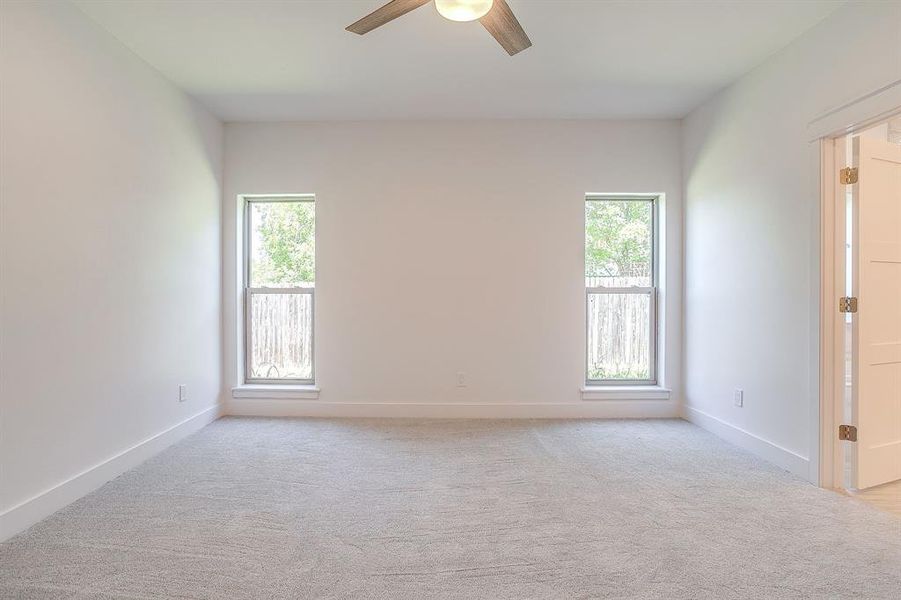 Spacious, unfurnished interior of a new home in , Mineral Wells (Image 24).
