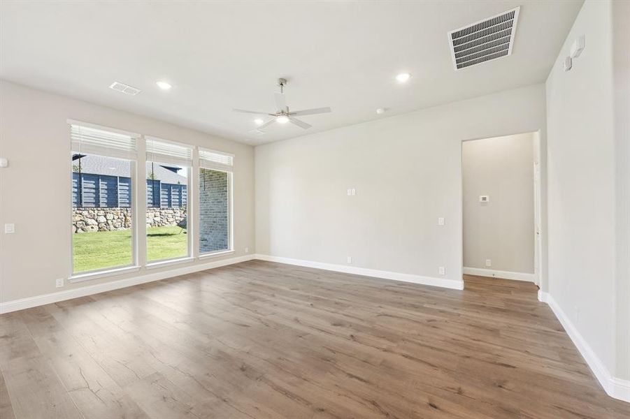 Spacious, unfurnished interior of a new home in Union Park Classic 60, Little Elm (Image 20).