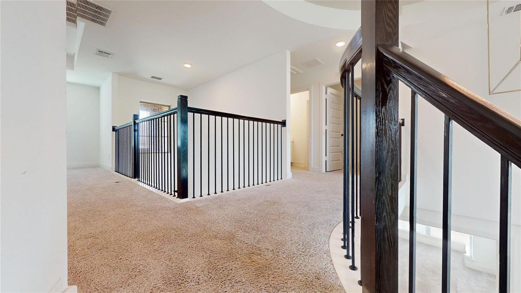 Image 41 of a home in Tavola. Image 41 of a home in Tavola.