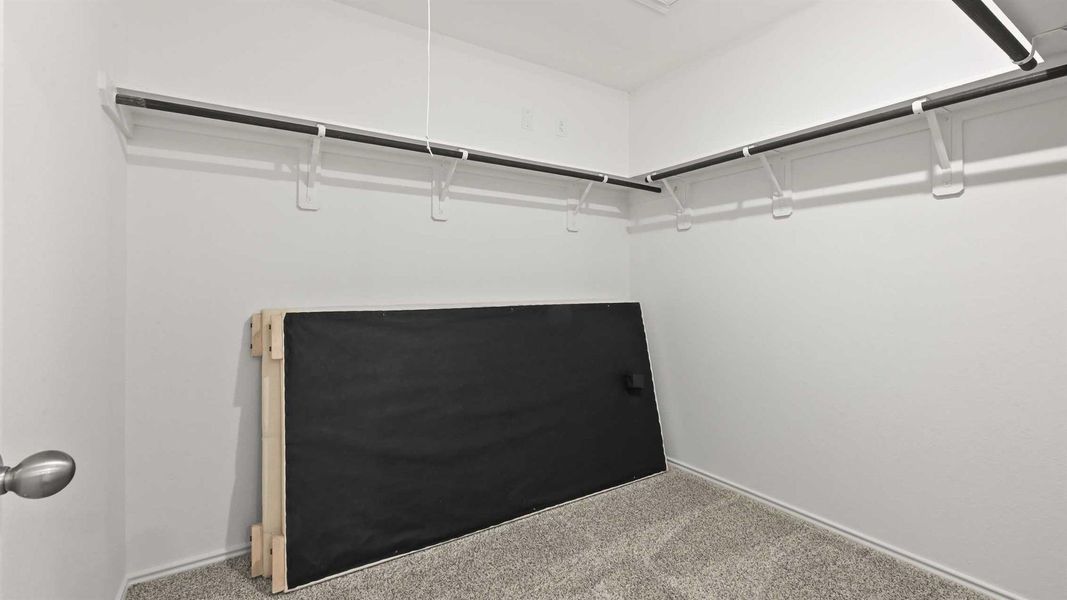 Spacious, unfurnished interior of a new home in Tamarron, Fulshear (Image 19).