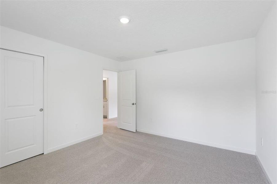 Spacious, unfurnished interior of a new home in Flagler Village - Classic Series, Palm Coast (Image 21).