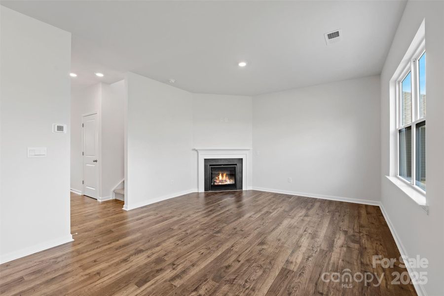 Photos are representative