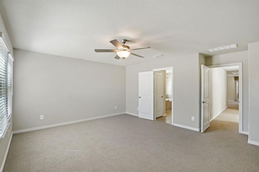 Photo is not of the actual home, but is an inspirational photo of builder’s model home and may depict options, furnishings, and/or decorator features that are not included.