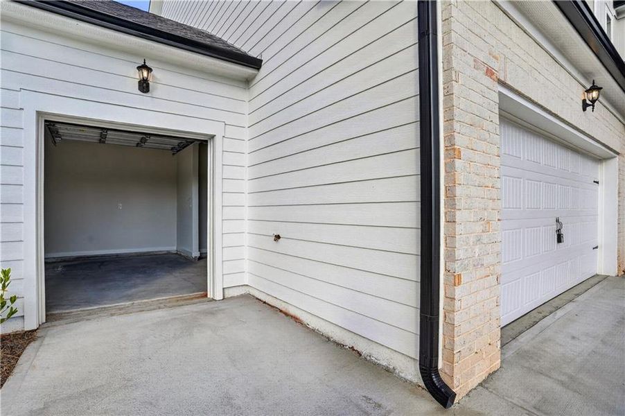 Exterior details and patio area of a home in The Fairways at Mirror Lake, Villa Rica (Image 22).