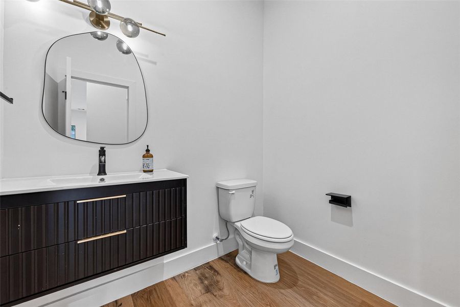 Powder Room Powder Room