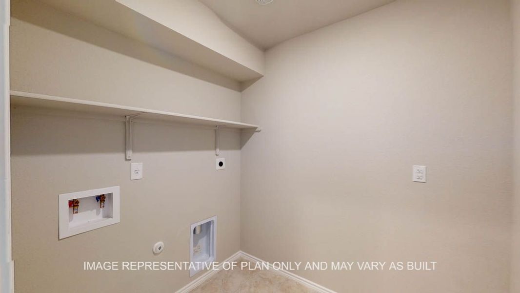 Representative unfurnished interior of a home built from the Elgin by D.R. Horton in Reynolds Crossing, Killeen (Image 26).