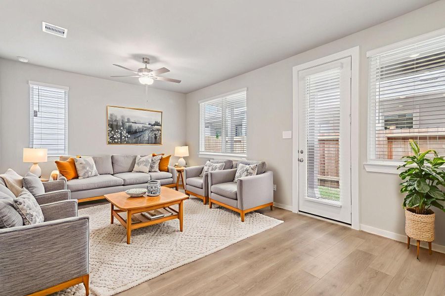 Photo is not of the actual home, but is an inspirational photo of builder’s model home and may depict options, furnishings, and/or decorator features that are not included Photo is not of the actual home, but is an inspirational photo of builder’s model home and may depict options, furnishings, and/or decorator features that are not included