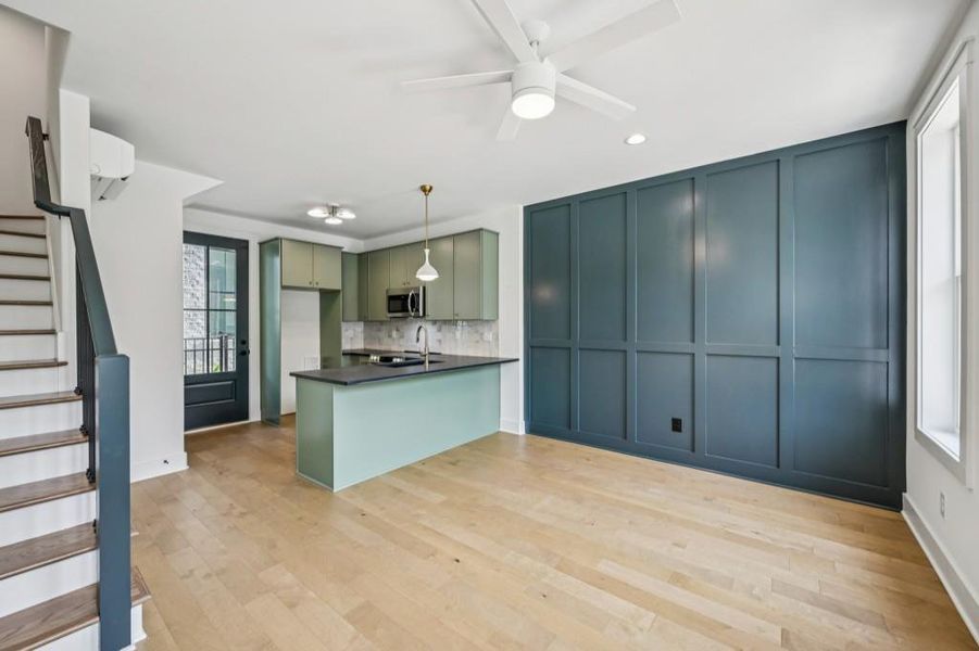 Furnished interior view inside a new home in , Atlanta (Image 13).