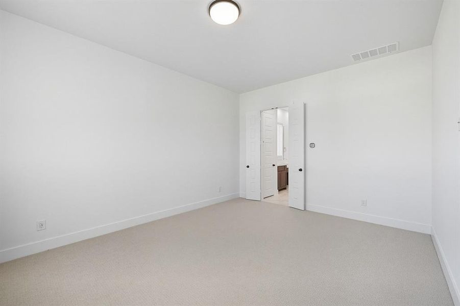 Spacious, unfurnished interior of a new home in Sandbrock Ranch: 50ft. lots, Aubrey (Image 16). Spacious, unfurnished interior of a new home in Sandbrock Ranch: 50ft. lots, Aubrey (Image 16).