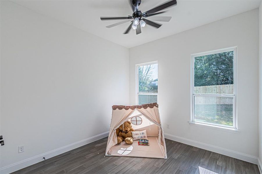Furnished interior view inside a new home in , Granbury (Image 15).