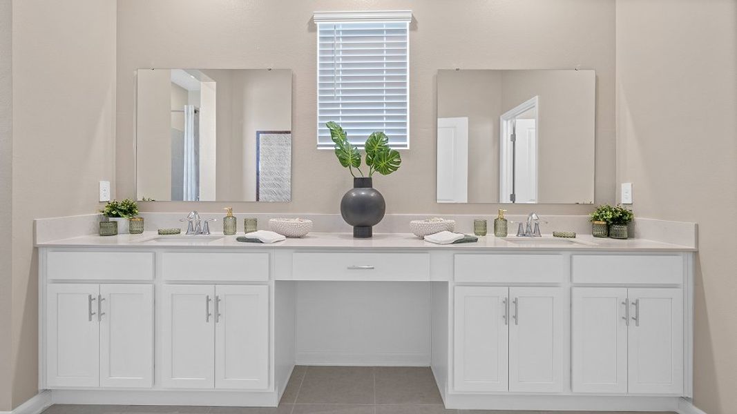 2131 Joshua II Owners Bath 1of2 F1 7 10 25 2131 Joshua II Owners Bath 1of2 F1 7 10 25