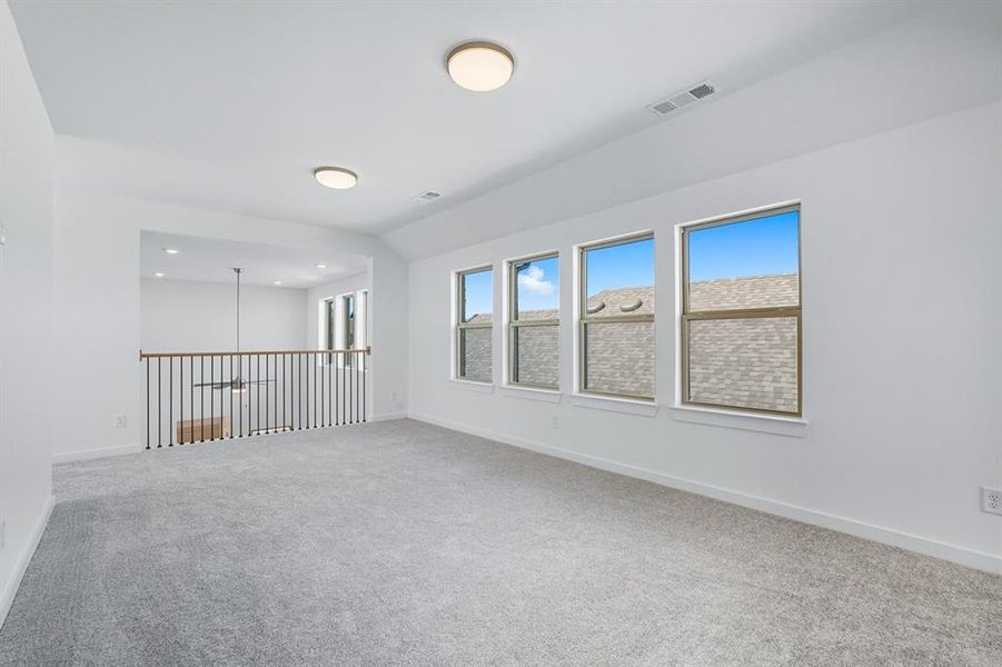 Spacious, unfurnished interior of a new home in Waterscape: 40ft. lots, Royse City (Image 13). Spacious, unfurnished interior of a new home in Waterscape: 40ft. lots, Royse City (Image 13).