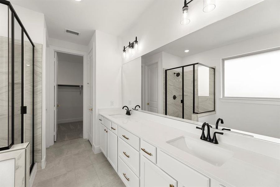 16. 3724 Outpost - Bath (2)