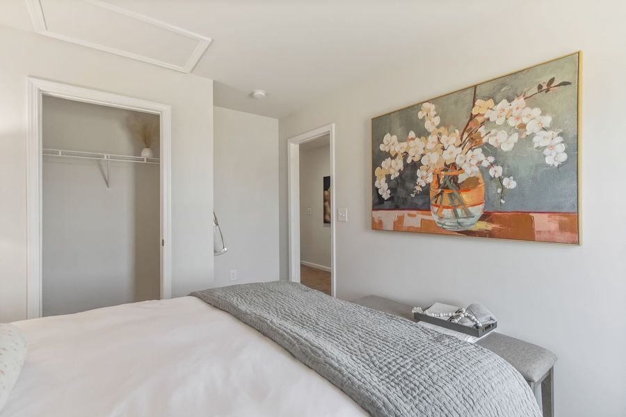 Representative furnished interior of a home built from the The Leyla by Stanley Martin Homes in Parkland, Greenville (Image 21).