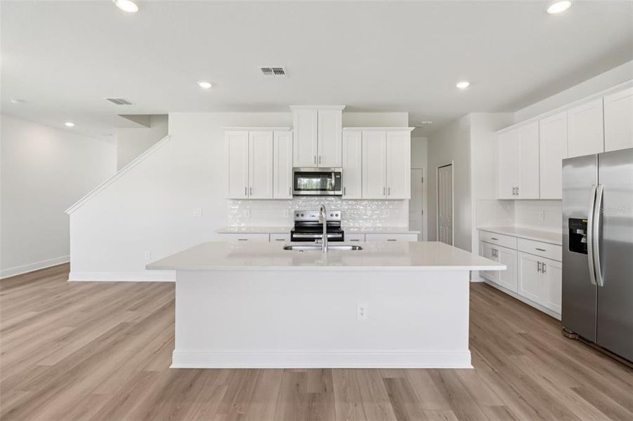 Furnished interior view inside a new home in Cyrene at Minneola, Minneola (Image 16).