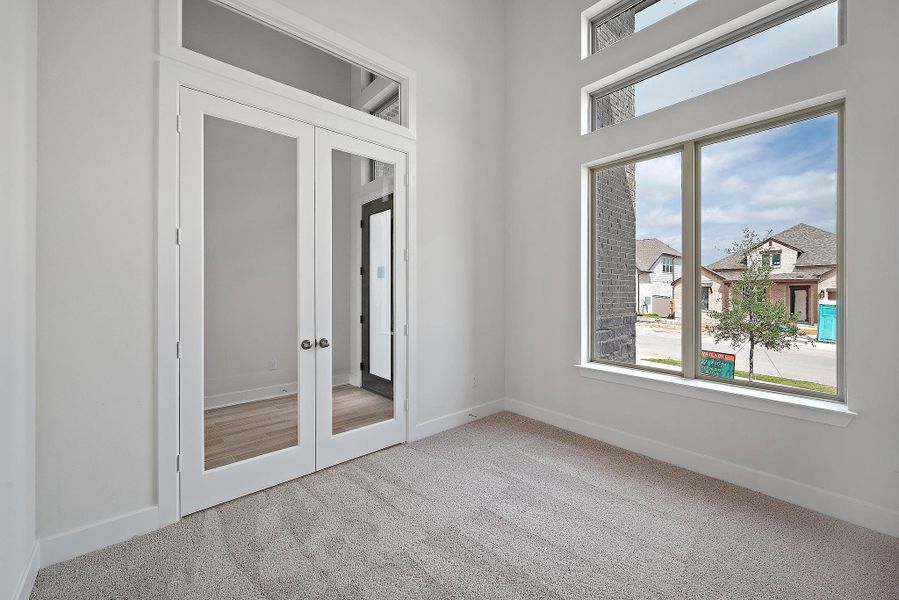 Spacious, unfurnished interior of a new home in Flora - 60', Hutto (Image 31).