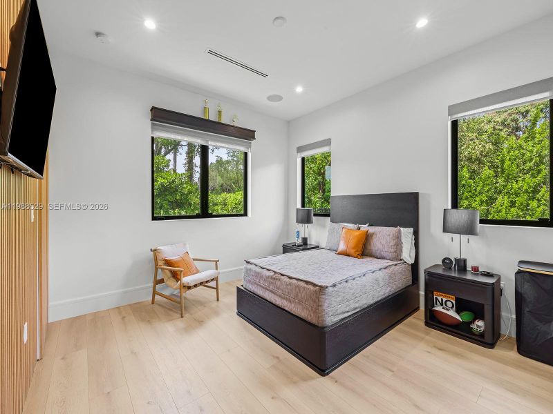 Furnished interior view inside a new home in , Palmetto Bay (Image 16).