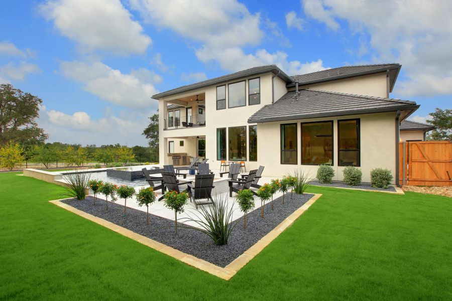 The Lynmar Exterior Rear