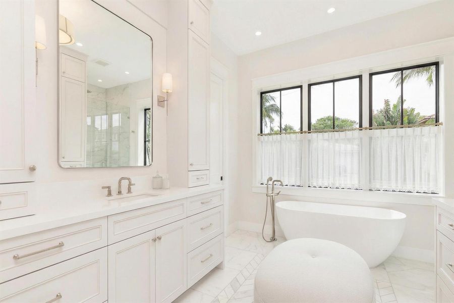 downstairs primary bath