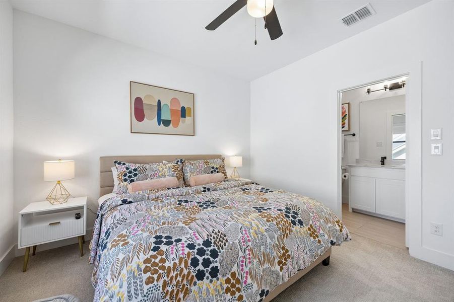 En-suite bedroom on second floor (5th bedroom-4th bath option). En-suite bedroom on second floor (5th bedroom-4th bath option).