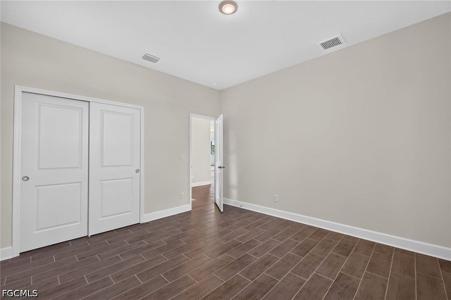 Spacious, unfurnished interior of a new home in Cape Coral, Cape Coral (Image 26). Spacious, unfurnished interior of a new home in Cape Coral, Cape Coral (Image 26).