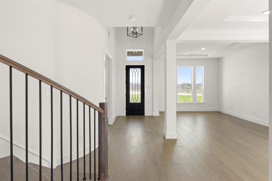 03. 9816 Aiken - Entry