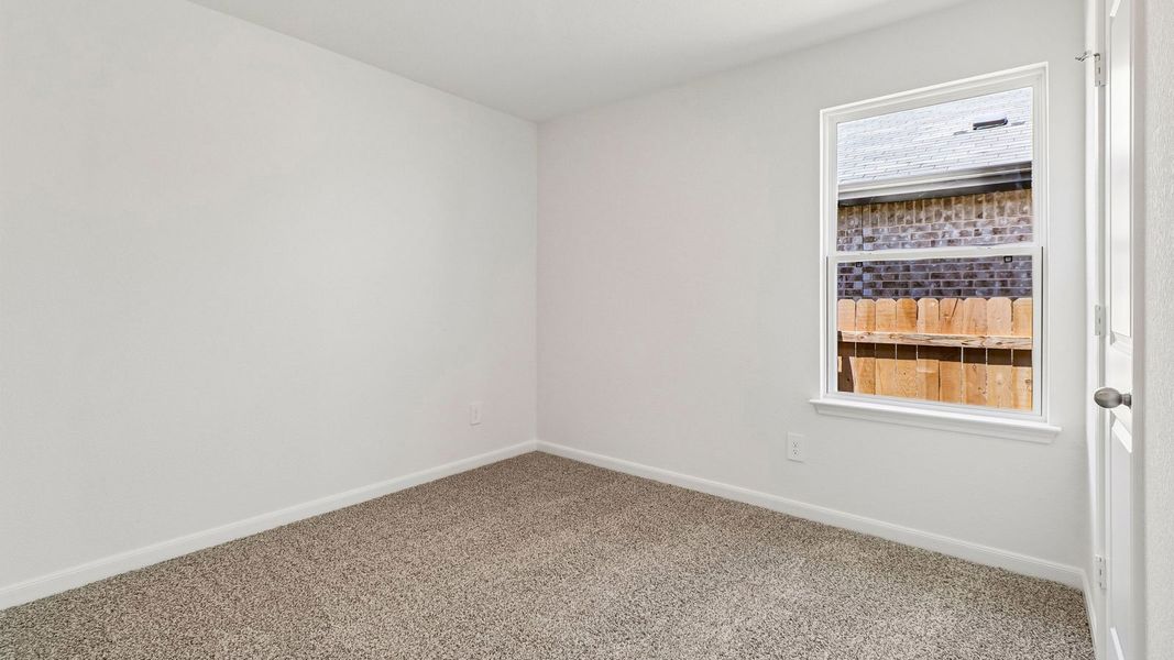 Spacious, unfurnished interior of a new home in Briarwood, Elgin (Image 31).