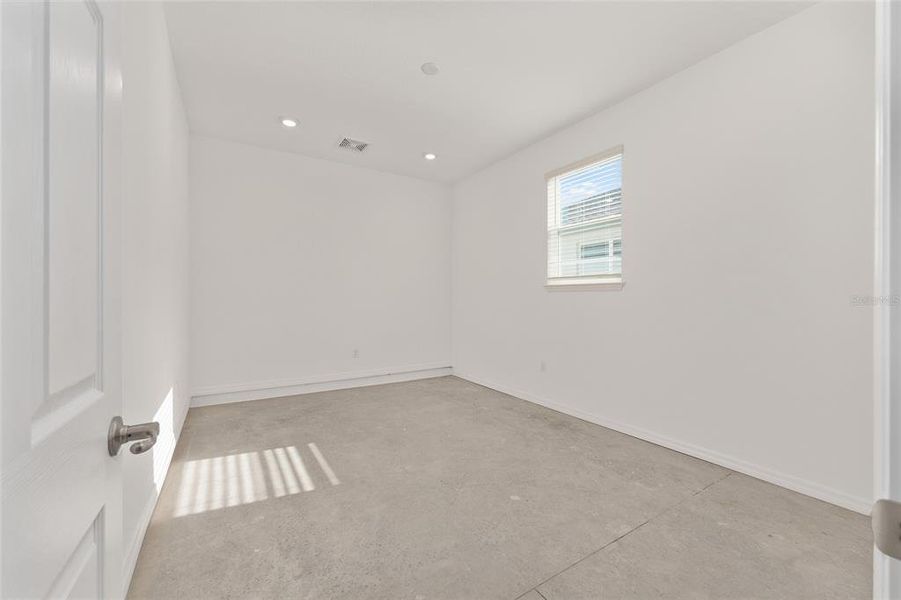Spacious, unfurnished interior of a new home in Calesa Township, Ocala (Image 42). Spacious, unfurnished interior of a new home in Calesa Township, Ocala (Image 42).
