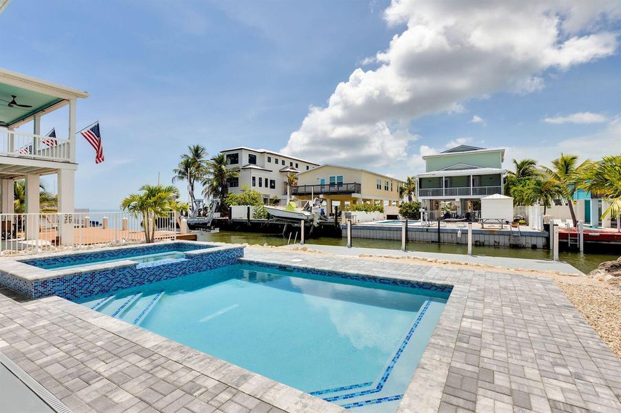 virtual-tour-365378-mls-high-res-image-0