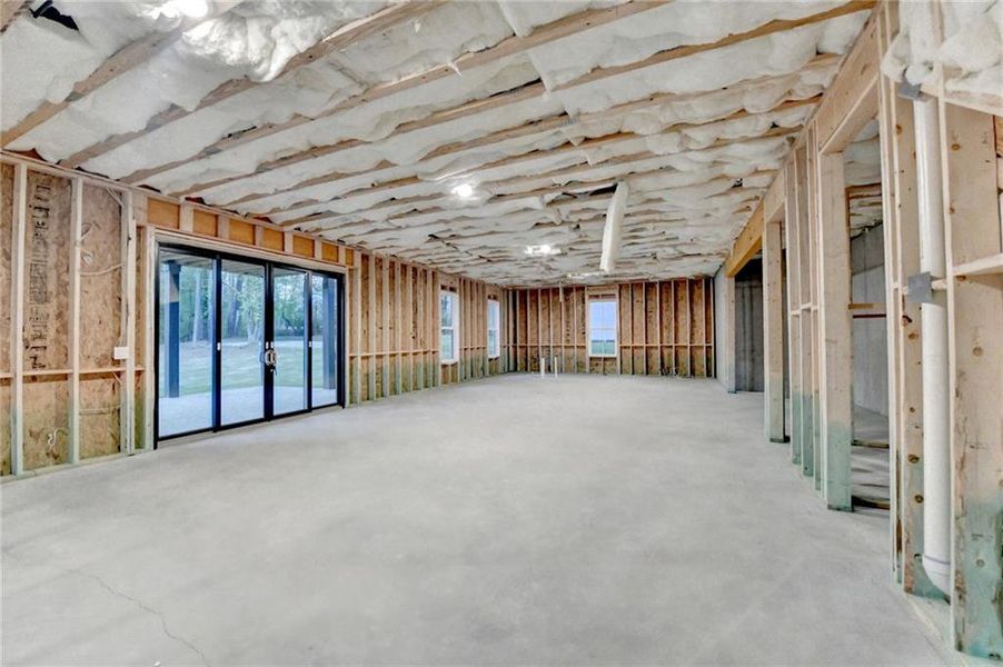 Spacious, unfurnished interior of a new home in , Buford (Image 41).