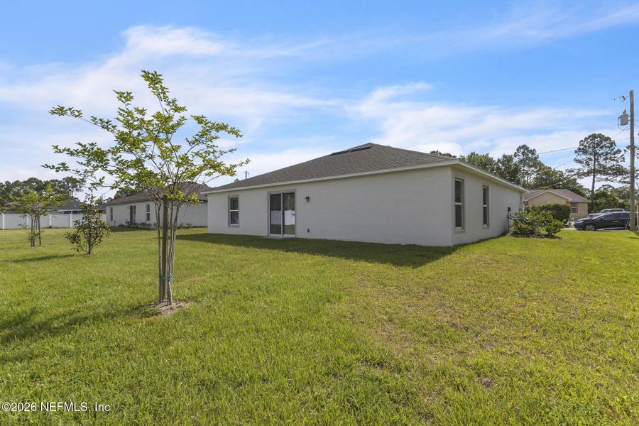 Exterior details and patio area of a home in Palm Coast, Palm Coast (Image 22).