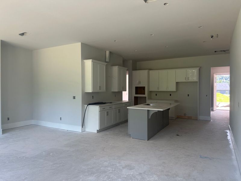 Representative unfurnished interior of a home built from the Bradford by Crawford Creek Communities in Red Bird Manor, Jefferson (Image 14).